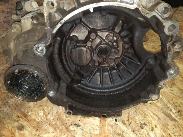 bontott SKODA OCTAVIA I Váltó (Mechanikus)