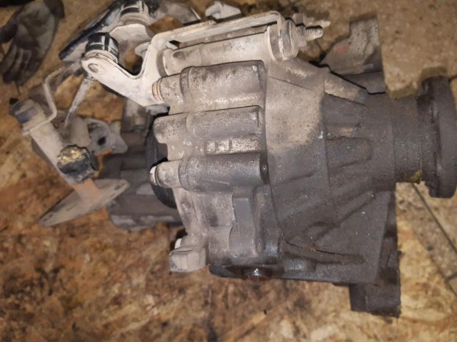 bontott SKODA OCTAVIA I Váltó (Mechanikus)