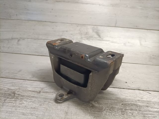 bontott SKODA OCTAVIA I Váltó Tartó Bak (Pozíciófüggetlen)