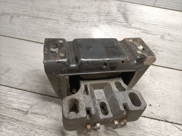 bontott SKODA OCTAVIA I Váltó Tartó Bak (Pozíciófüggetlen)