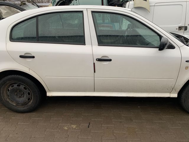 bontott SKODA OCTAVIA I Vízcső