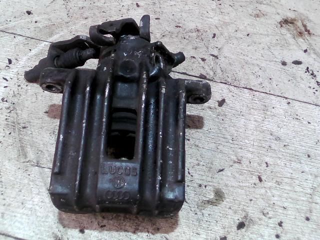 bontott SKODA OCTAVIA I Jobb hátsó Féknyereg Munkahengerrel