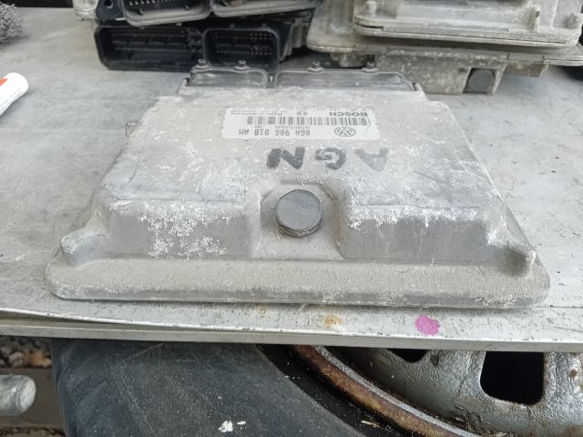 bontott SKODA OCTAVIA I Motorvezérlő