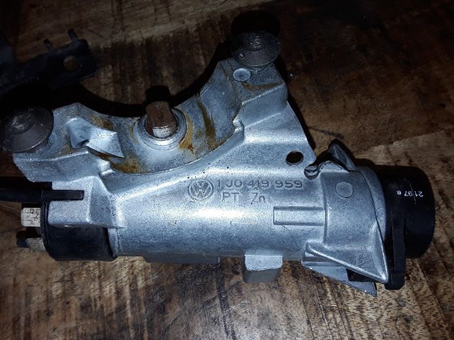 bontott SKODA OCTAVIA I Motorvezérlő