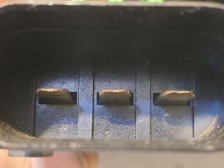 bontott SKODA OCTAVIA I Biztosítéktábla Motortér