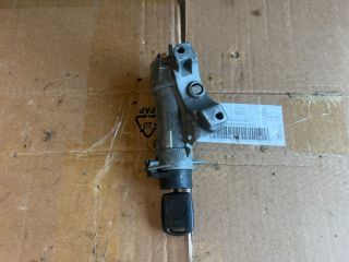 bontott SKODA OCTAVIA I Gyújtáskapcsoló Házzal