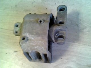 bontott SKODA OCTAVIA I Motor Tartó Bak Jobb