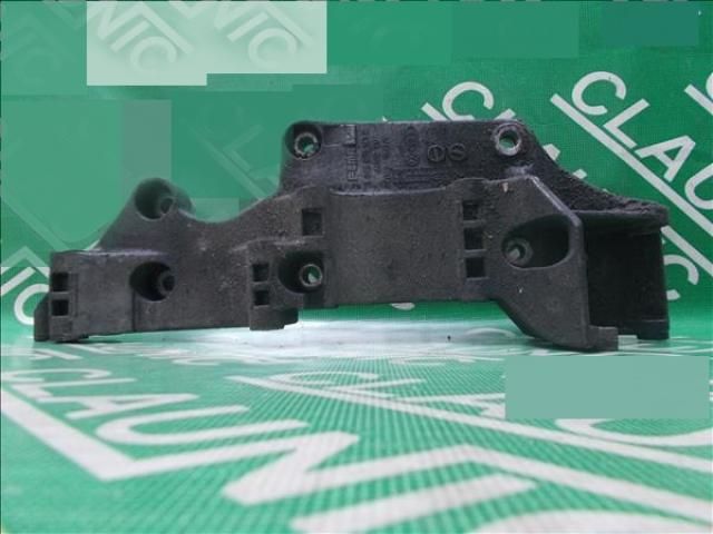 bontott SKODA OCTAVIA I Generátor Tartó Bak