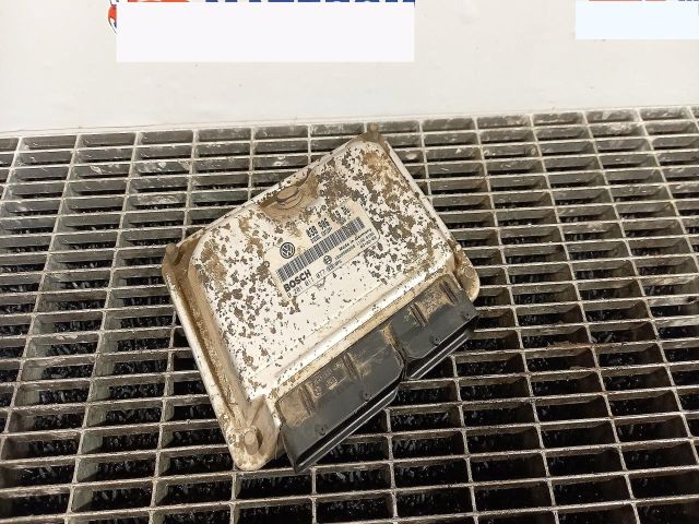 bontott SKODA OCTAVIA I Motorvezérlő