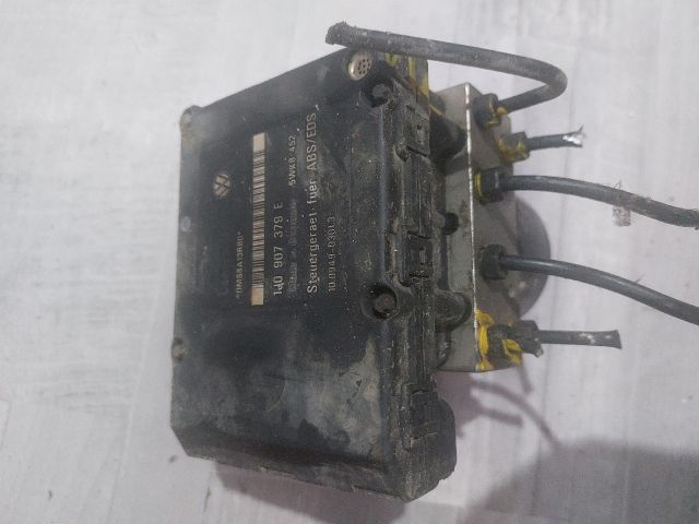 bontott SKODA OCTAVIA I ABS Kocka