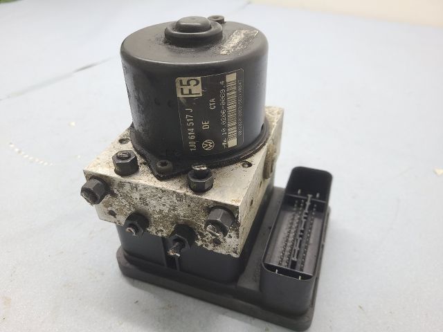 bontott SKODA OCTAVIA I ABS Kocka