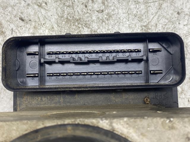 bontott SKODA OCTAVIA I ABS Kocka