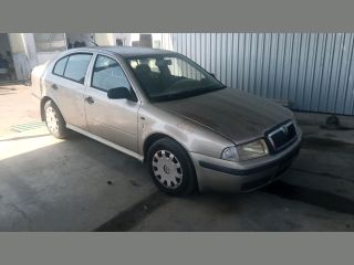 bontott SKODA OCTAVIA I ABS Kocka