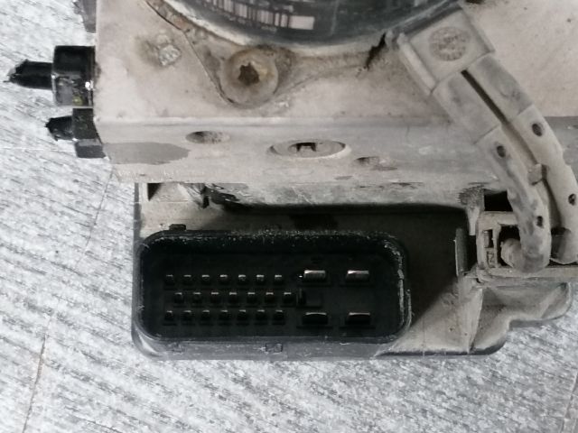 bontott SKODA OCTAVIA I ABS Kocka