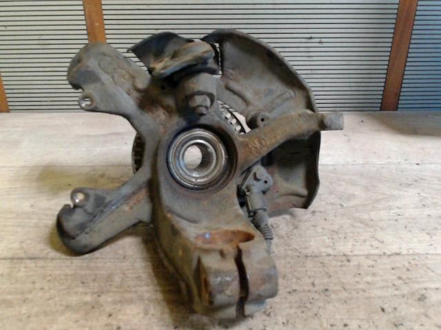 bontott SKODA OCTAVIA I Bal első Csonkállvány Kerékaggyal