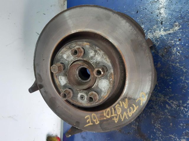 bontott SKODA OCTAVIA I Bal első Csonkállvány Kerékaggyal