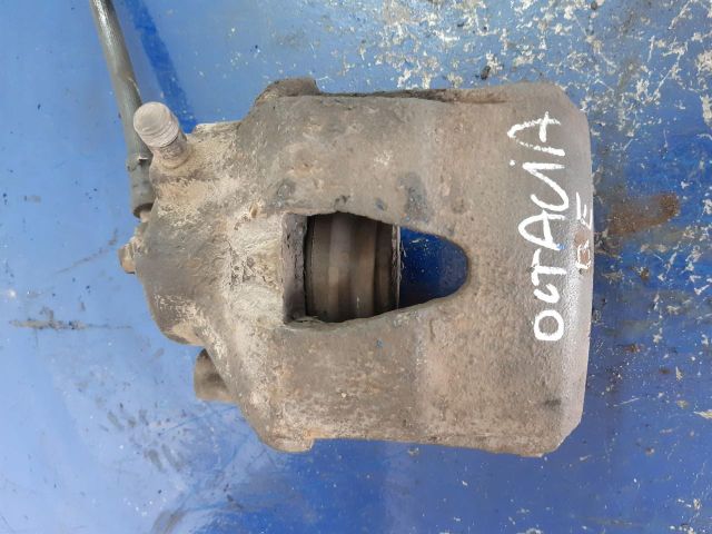 bontott SKODA OCTAVIA I Bal első Féknyereg Munkahengerrel