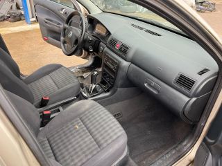 bontott SKODA OCTAVIA I Bal első Gólyaláb (Lengécsillapító, Rugó)