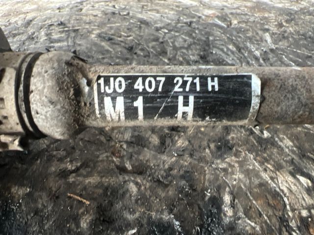 bontott SKODA OCTAVIA I Bal Féltengely