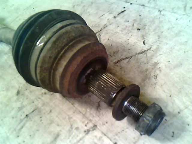 bontott SKODA OCTAVIA I Bal Féltengely