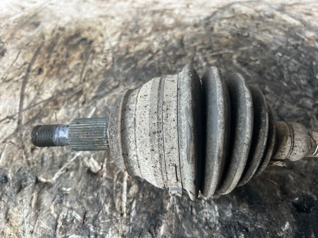 bontott SKODA OCTAVIA I Bal Féltengely