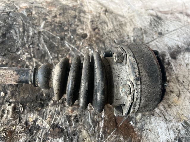 bontott SKODA OCTAVIA I Bal Féltengely