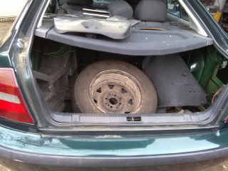 bontott SKODA OCTAVIA I Bal hátsó Fékdob