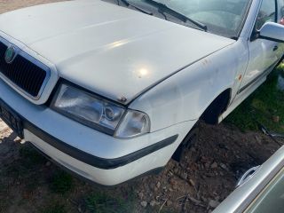 bontott SKODA OCTAVIA I Bal hátsó Rugó