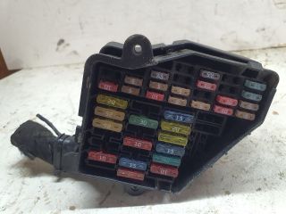 bontott SKODA OCTAVIA I Biztosítéktábla Motortér