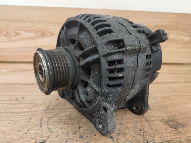 bontott SKODA OCTAVIA I Generátor