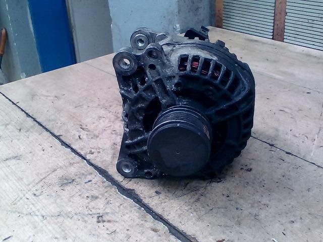 bontott SKODA OCTAVIA I Generátor