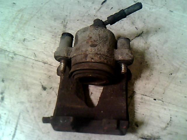 bontott SKODA OCTAVIA I Jobb első Féknyereg Munkahengerrel