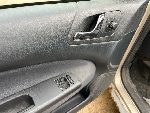 bontott SKODA OCTAVIA I Jobb első Gólyaláb (Lengécsillapító, Rugó)