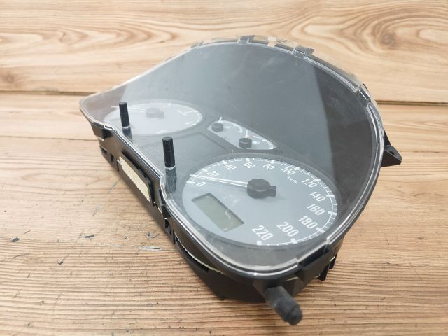 bontott SKODA OCTAVIA I Kilométeróra