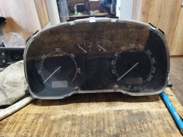 bontott SKODA OCTAVIA I Kilométeróra