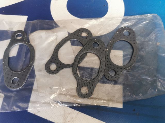 bontott SKODA OCTAVIA I Kipufogó Leömlő Tömítés