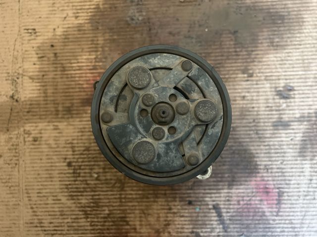 bontott SKODA OCTAVIA I Klímakompresszor