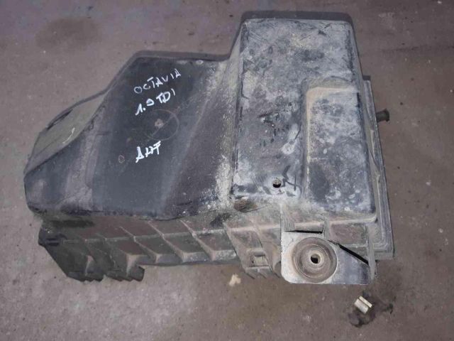 bontott SKODA OCTAVIA I Légszűrő Ház