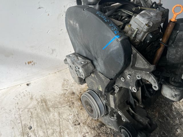 bontott SKODA OCTAVIA I Motor (Fűzött blokk hengerfejjel)