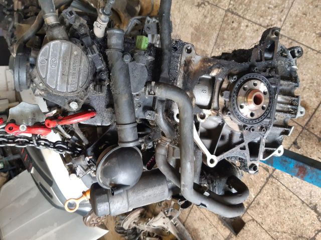 bontott SKODA OCTAVIA I Motor (Fűzött blokk hengerfejjel)