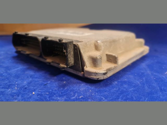 bontott SKODA OCTAVIA I Motorvezérlő