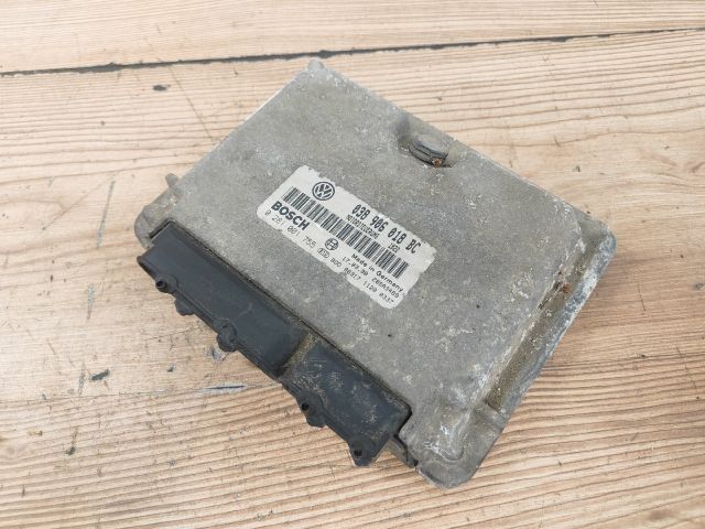 bontott SKODA OCTAVIA I Motorvezérlő