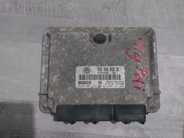 bontott SKODA OCTAVIA I Motorvezérlő