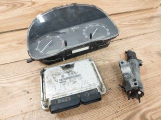 bontott SKODA OCTAVIA I Motorvezérlő