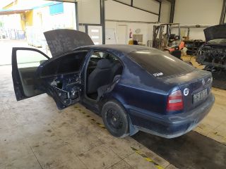 bontott SKODA OCTAVIA I Nívópálca