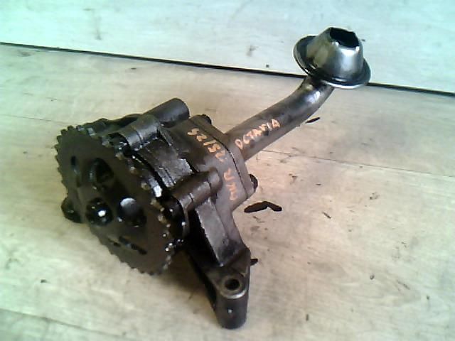 bontott SKODA OCTAVIA I Olajszivattyú