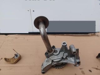 bontott SKODA OCTAVIA I Olajszivattyú