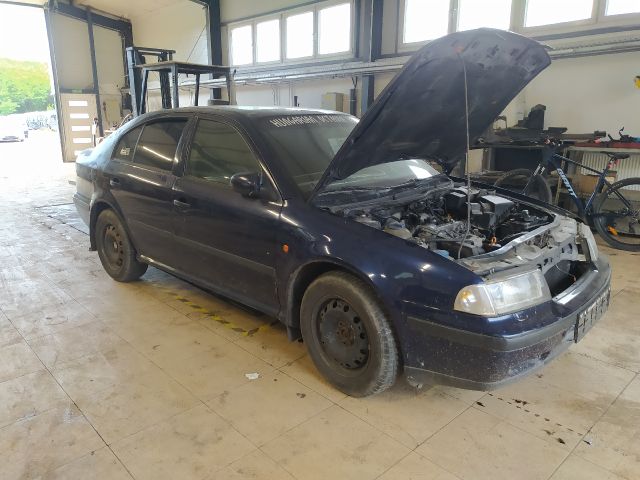 bontott SKODA OCTAVIA I Önindító