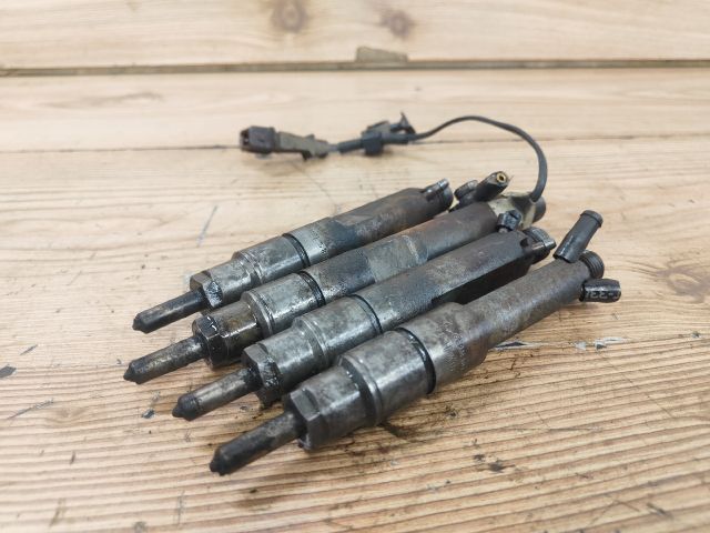 bontott SKODA OCTAVIA I Porlasztó (1 db)