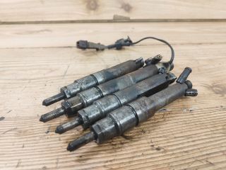 bontott SKODA OCTAVIA I Porlasztó (1 db)